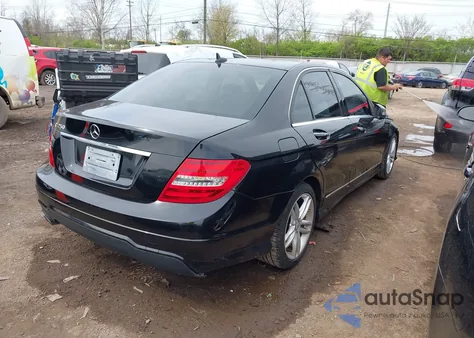 2013 Mercedes-Benz C 250 Luxury/Sport from USA, damaged, VIN WDDGF4HB9DR246997